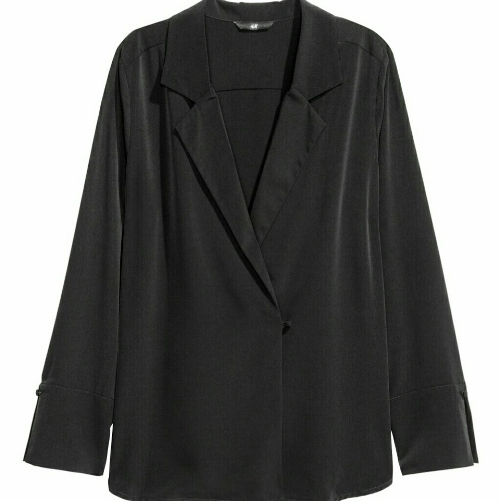 NWOT * very light weight blazer / blouse