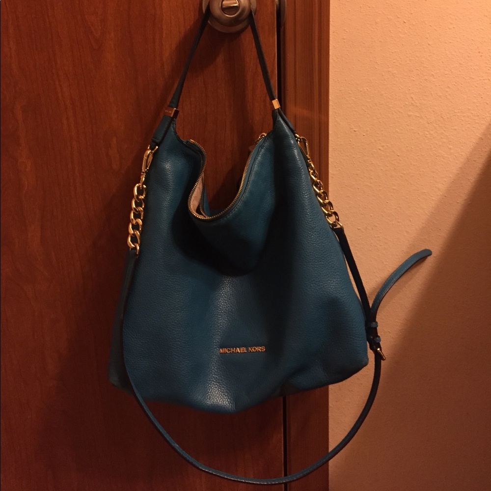 Michael Kors Teal w/gold chain