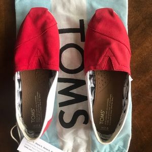 Women's Toms