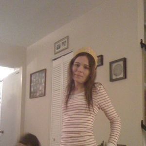 Meet your Posher, Roxanne