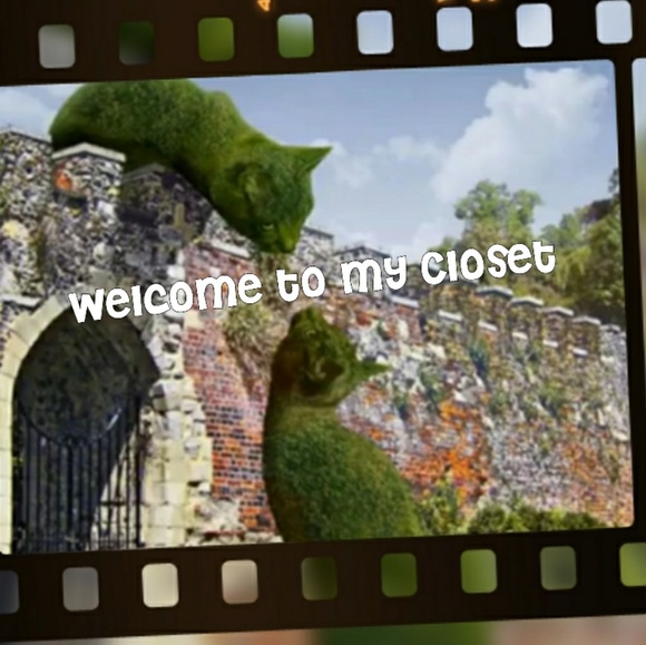 Meet your Posher, Sharon - Picture 2 of 3