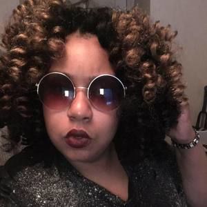 Meet your Posher, Charlene