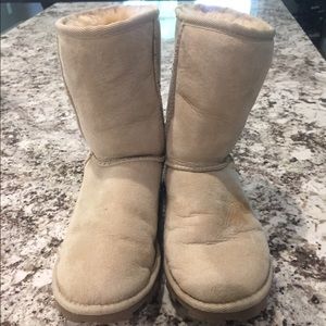 Classic Short Ugg Boots