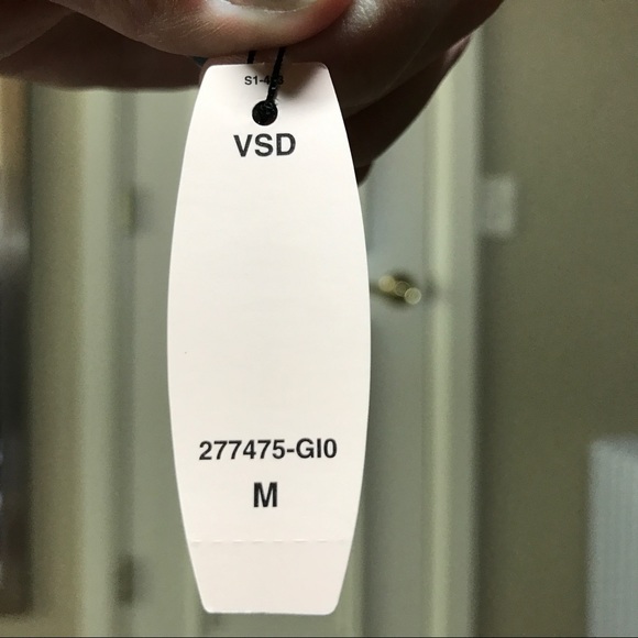 Victoria's Secret Cami Top - Picture 6 of 8