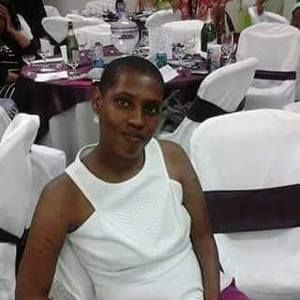 Meet your Posher, Candis