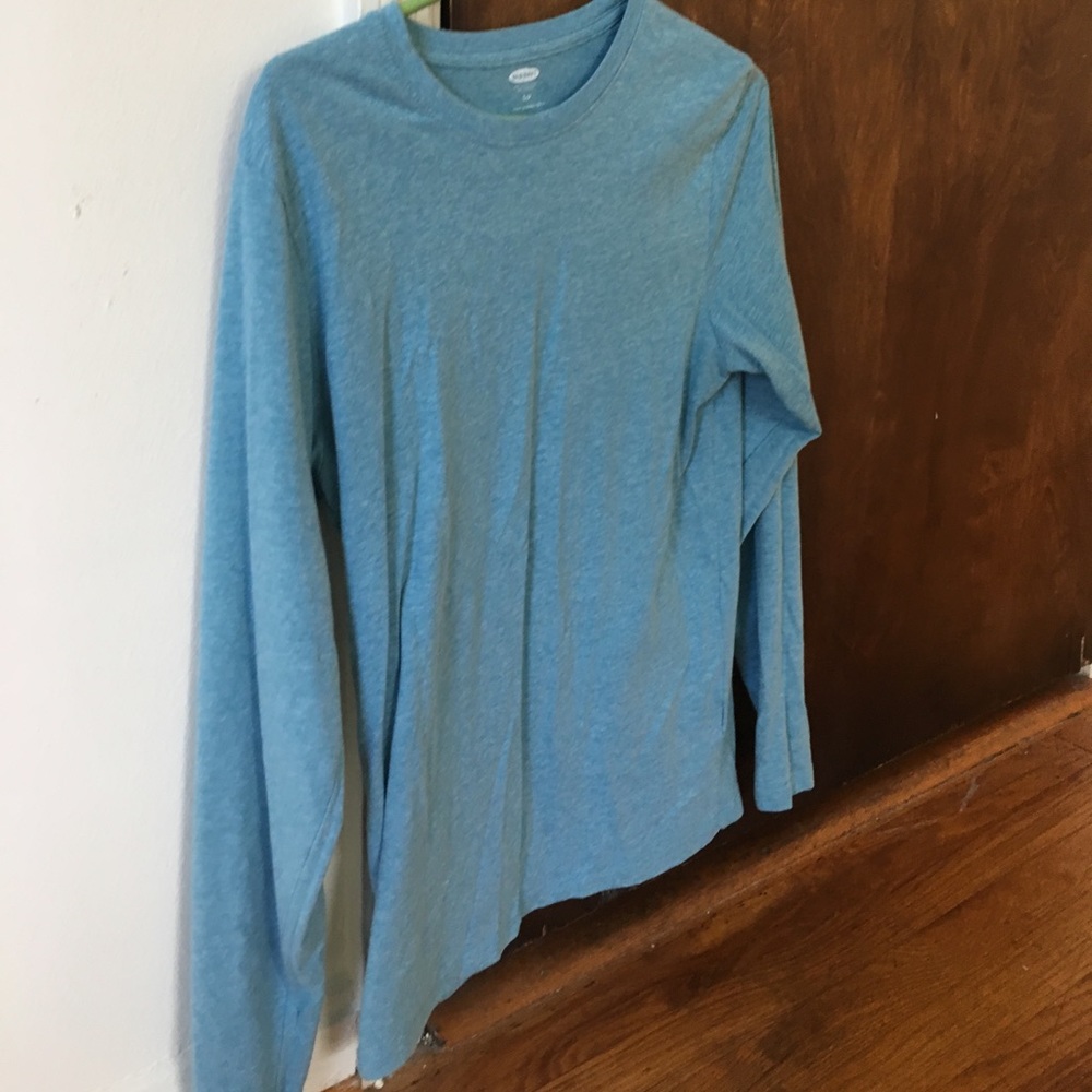 Old Navy long sleeve t shirt