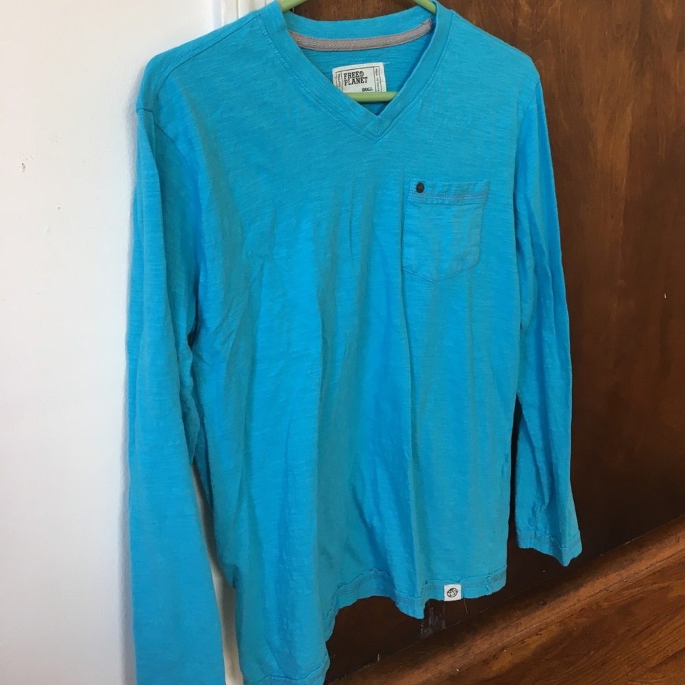 Free Planet long sleeve, v neck, pocket tee