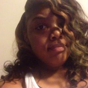 Meet your Posher, Kyleya