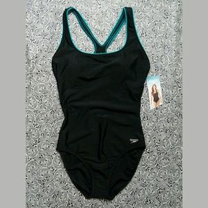NWT Women's Speedo Swimsuit Ultraback Size 12