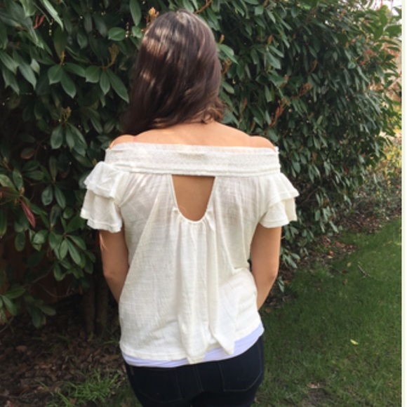 Lucy OTS Top! - Picture 2 of 2