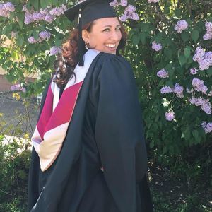 Meet your Posher, Laurel