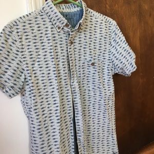 American Eagle short sleeve button down
