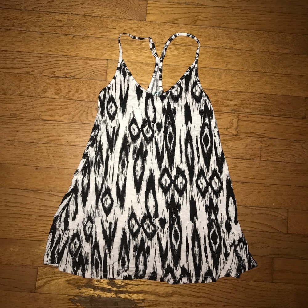 MAURICES TANK
