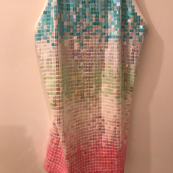 BCBG tank - Picture 2 of 4