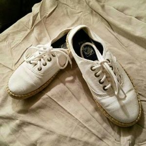 Vans lace up espadrille shoe 6.5