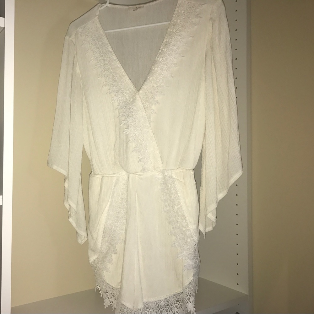 Tea & cup white romper!