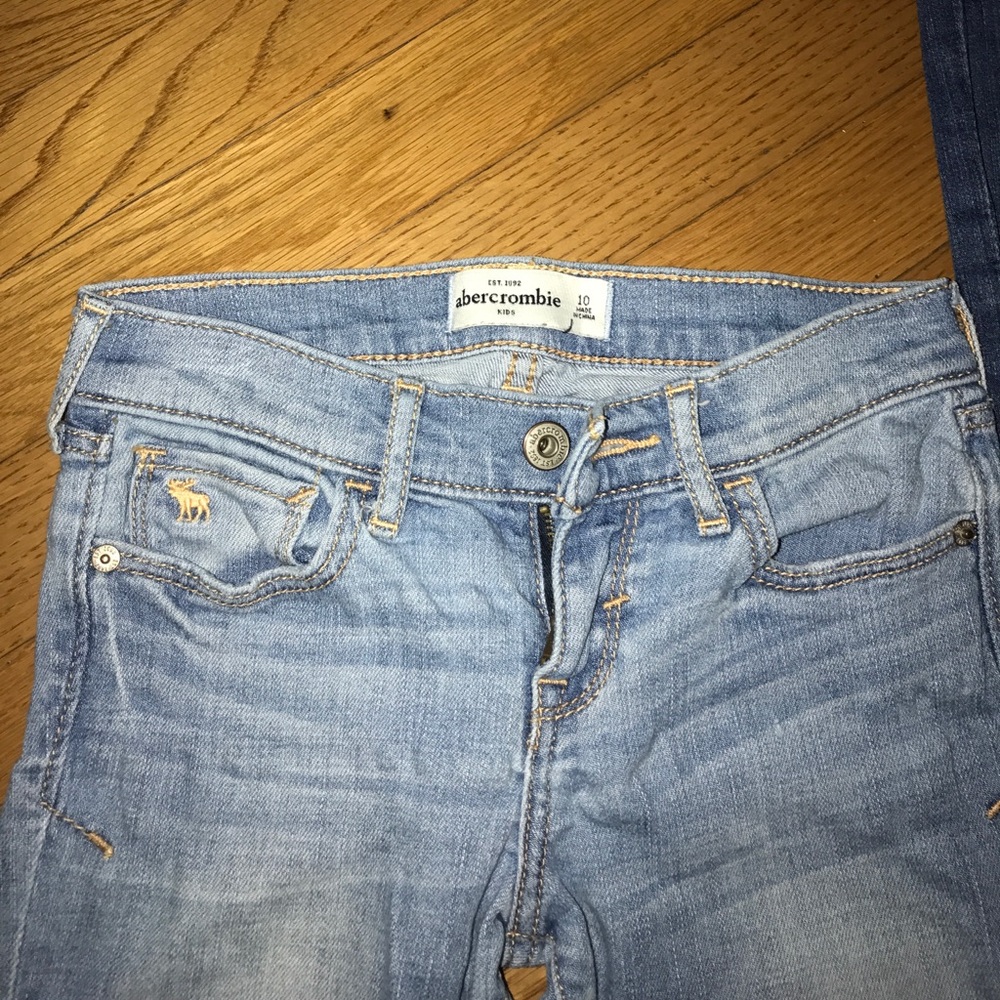 A&F,Gap - Picture 2 of 7