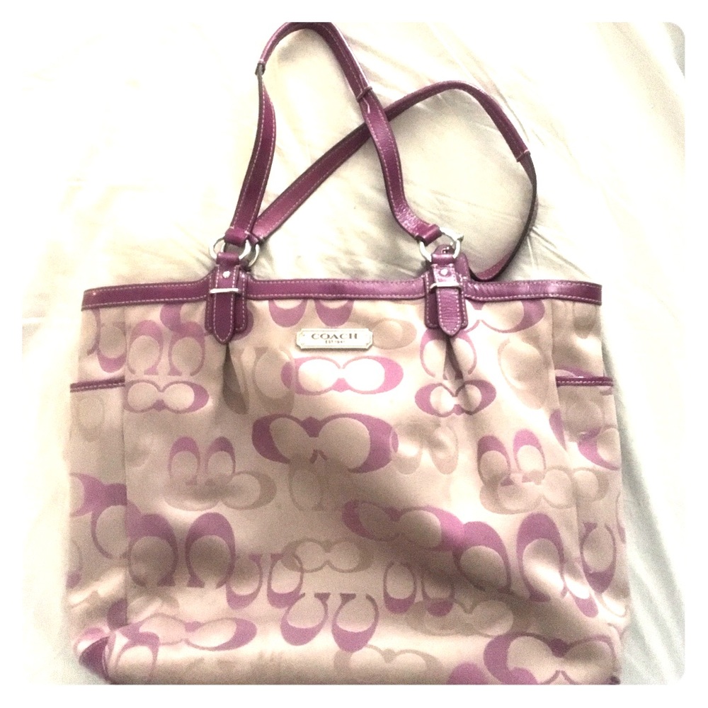 Awesome authentic Coach bag