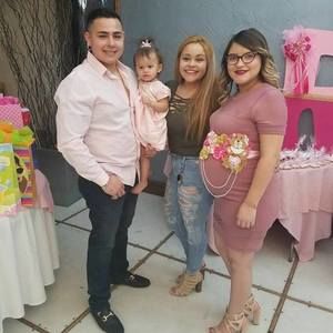 Meet your Posher, Adan