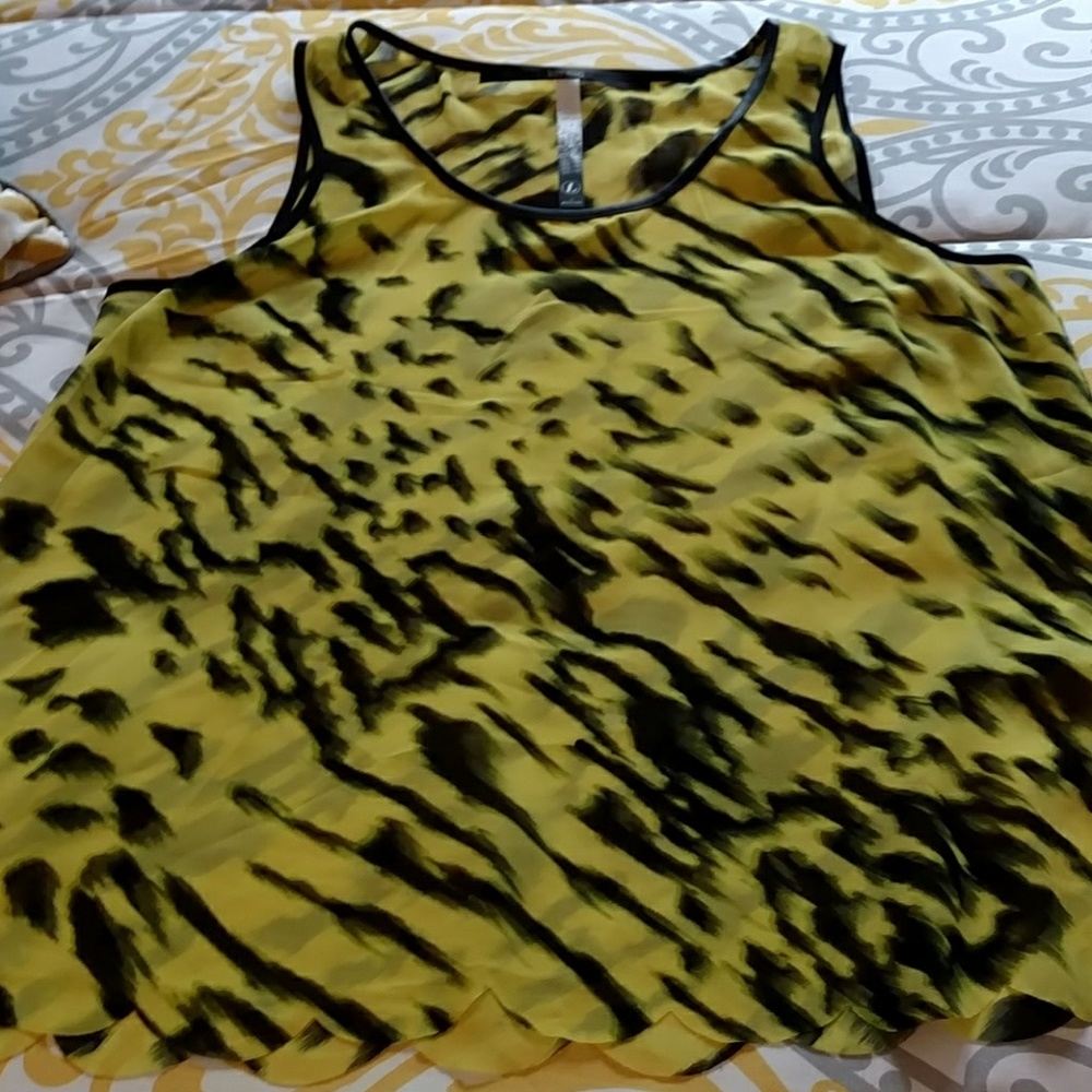 Kensie tank