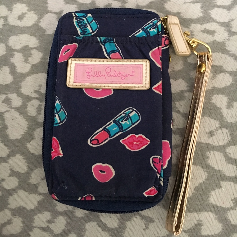 lilly pulitzer cellphone wristlet