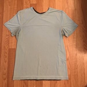 Lululemon Men's Shirt, Size Large, Baby Blue