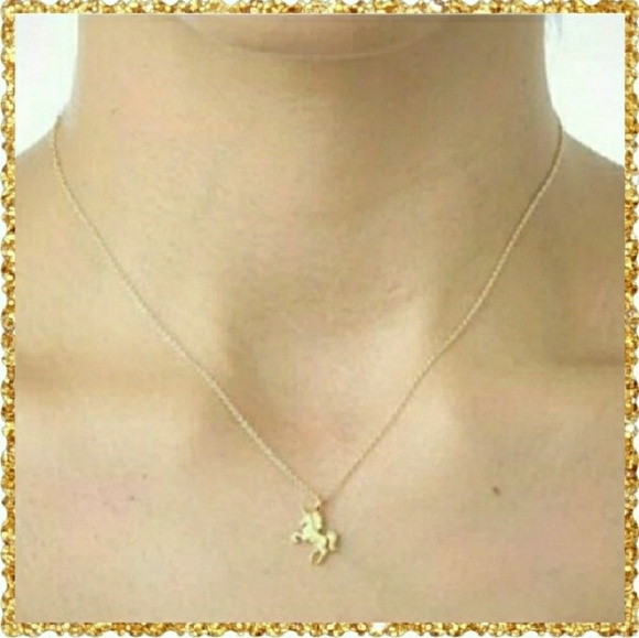 Gold unicorn necklace - Picture 2 of 3