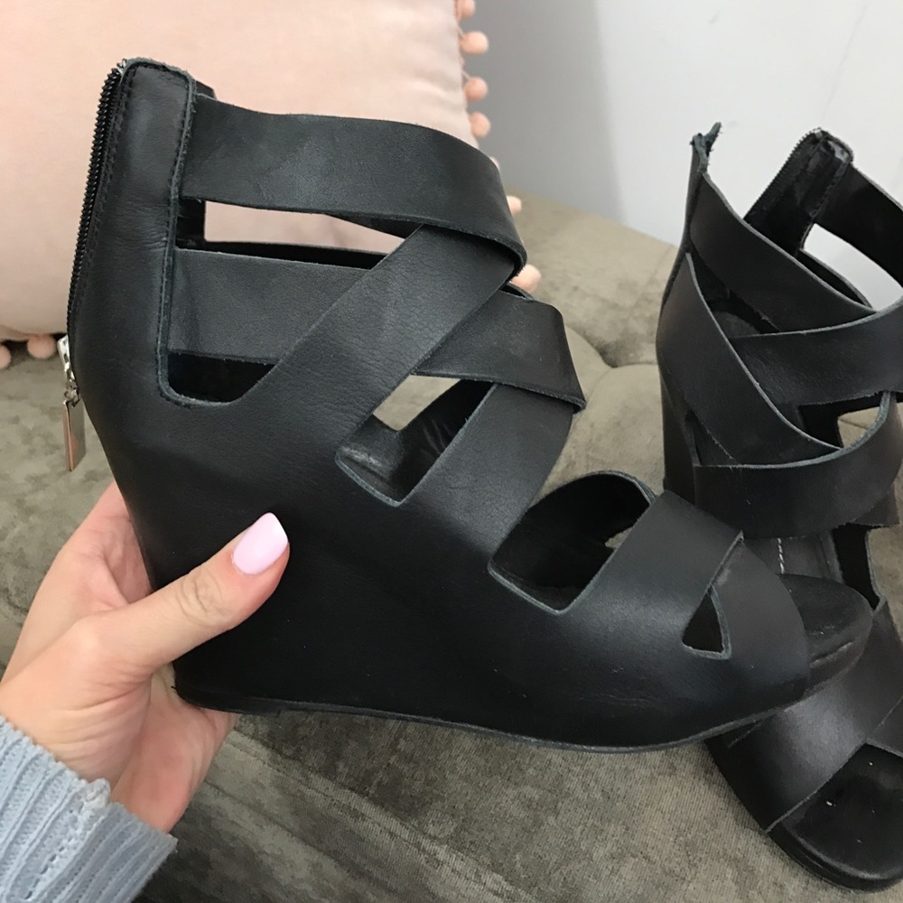 Black wedge sandals by dolce vita