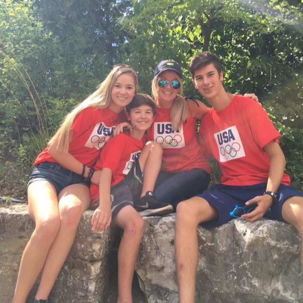 Meet your Posher, Victoria