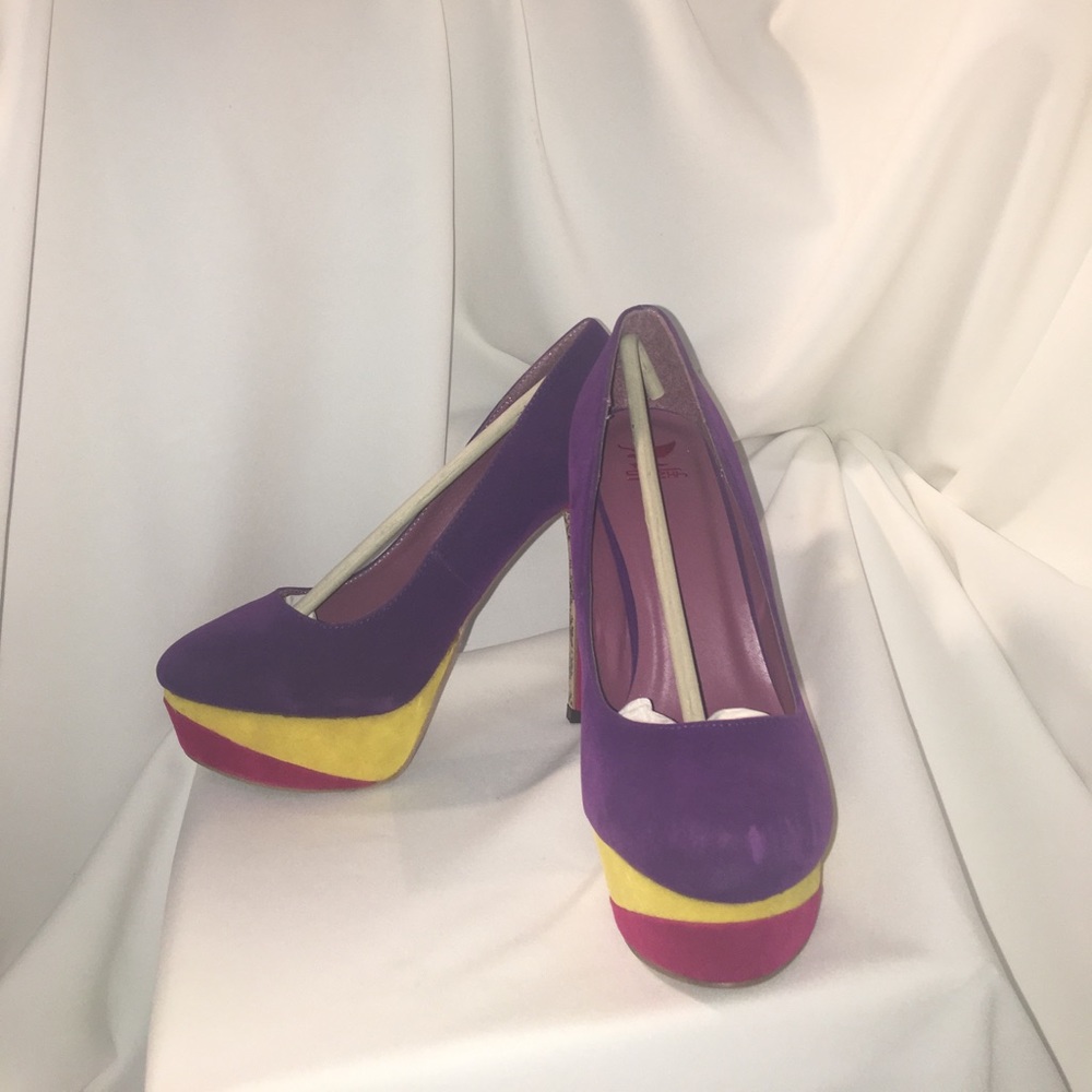 NEW Color block platform stilettos