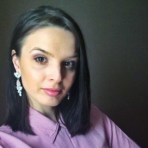 Meet your Posher, Yulia