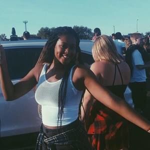 Meet your Posher, Imani