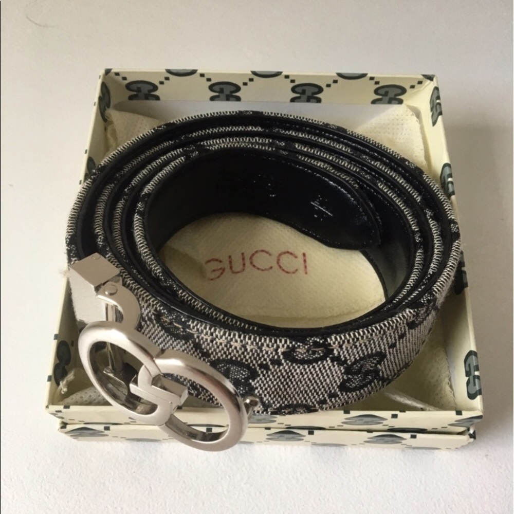 Women's Gucci belt
