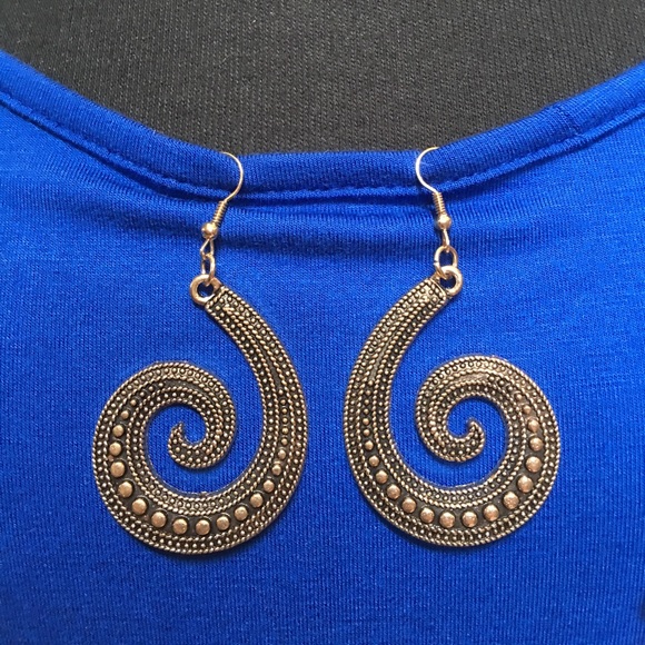Swirl Statement Pierced Earrings Antique Gold - Picture 1 of 4