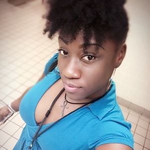 Meet your Posher, Jerina