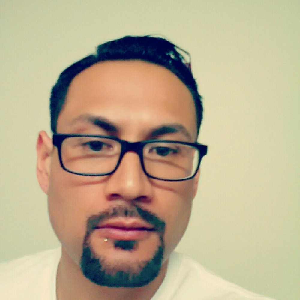 Meet your Posher, Luis