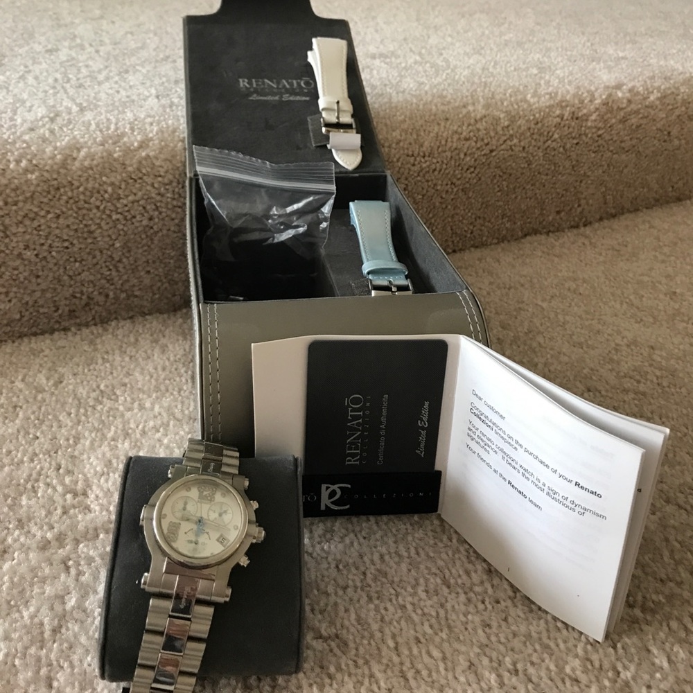 Renato diamond watch w case and 2 straps