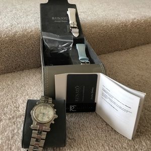 Renato diamond watch w case and 2 straps