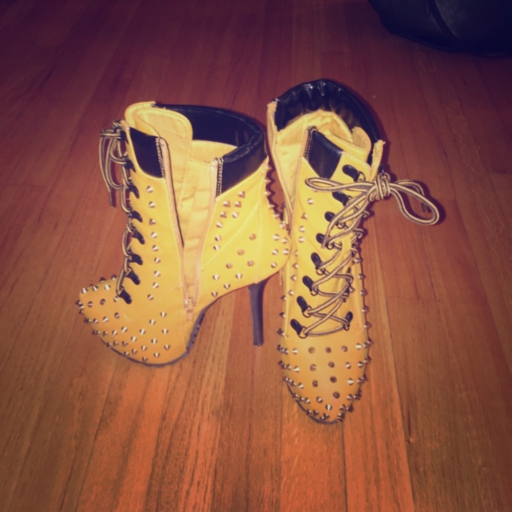 Tim Booties