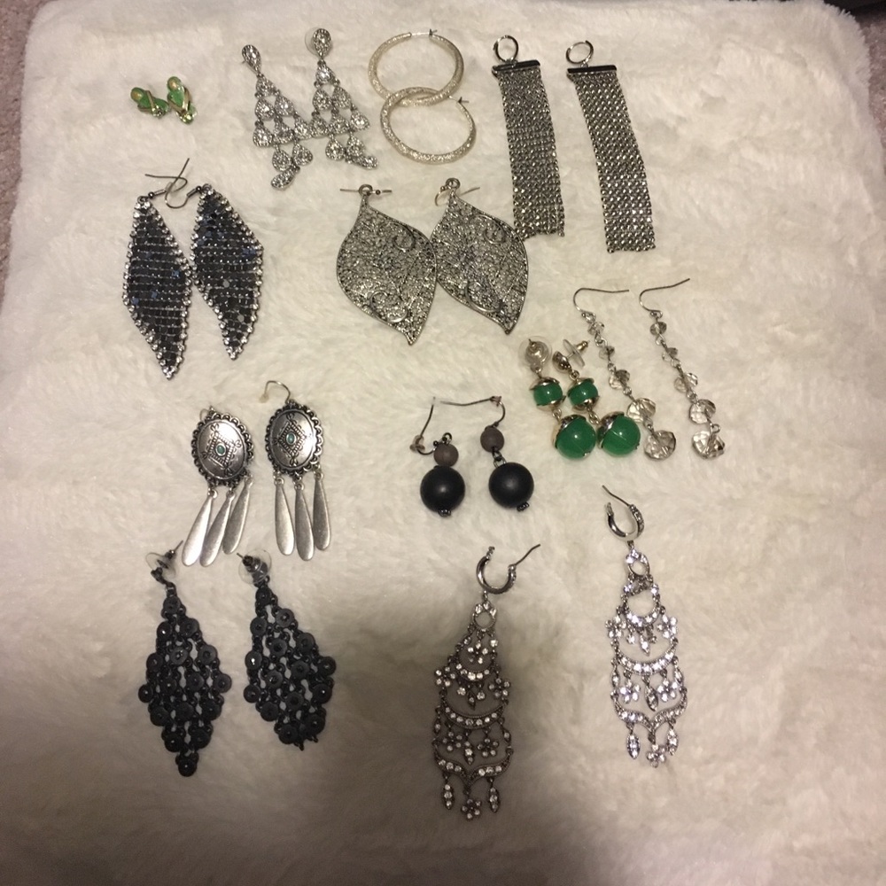 Lot of earrings
