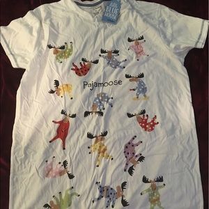 Women's sleep shirt - brand new with moose print!