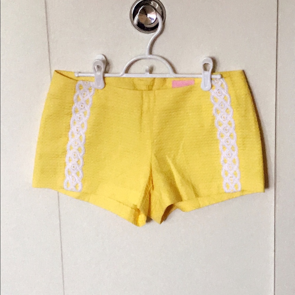 New Lilly Pulitzer shorts size 4