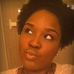 Meet your Posher, Shari