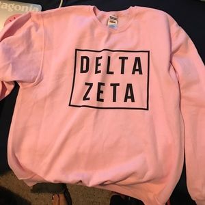 Delta Zeta crew neck