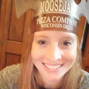 Meet your Posher, Nikki