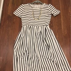 LulaRoe Amelia Dress