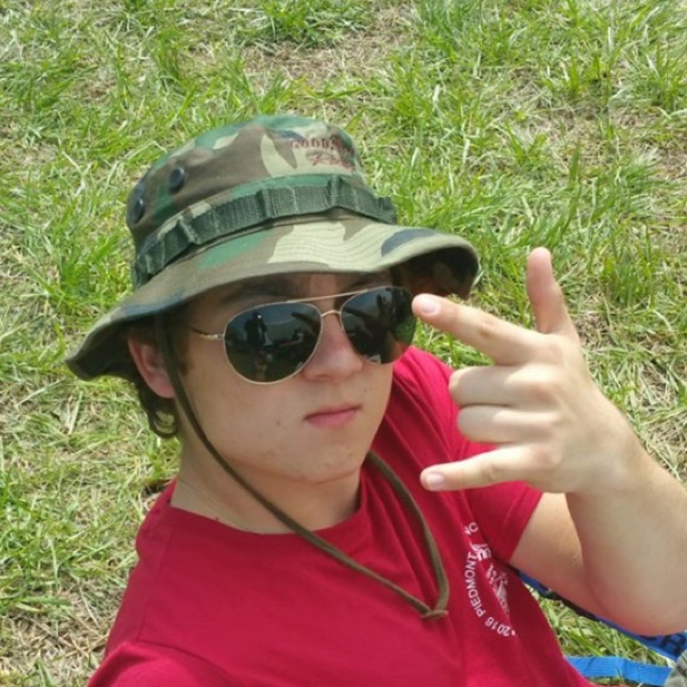 Meet your Posher, Cole