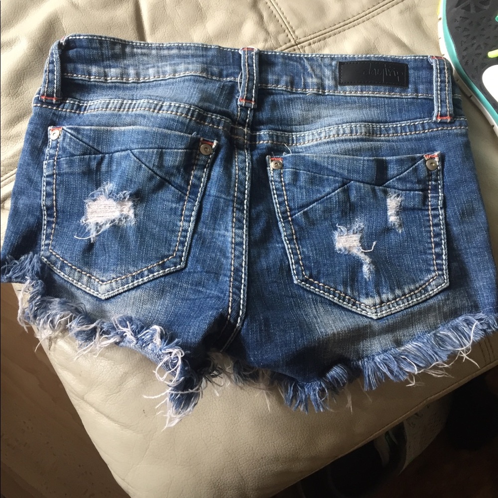 Buckle daytrip highrise shorts