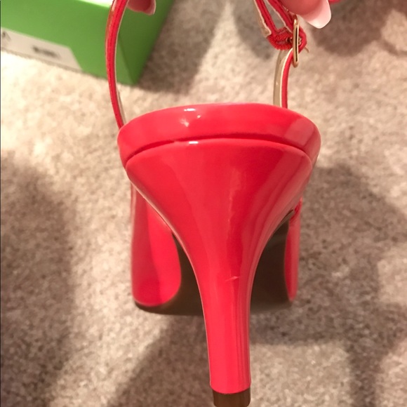 Coral/Pink Low/Short Heels - Picture 6 of 8