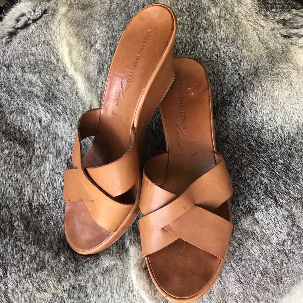 Beach tan slip on mini wedges